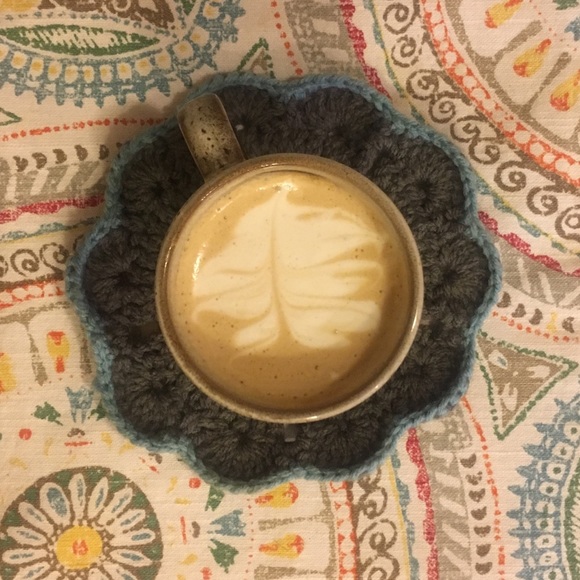 WELCOME TO MY CLOSET🌻 - Picture 2 of 2